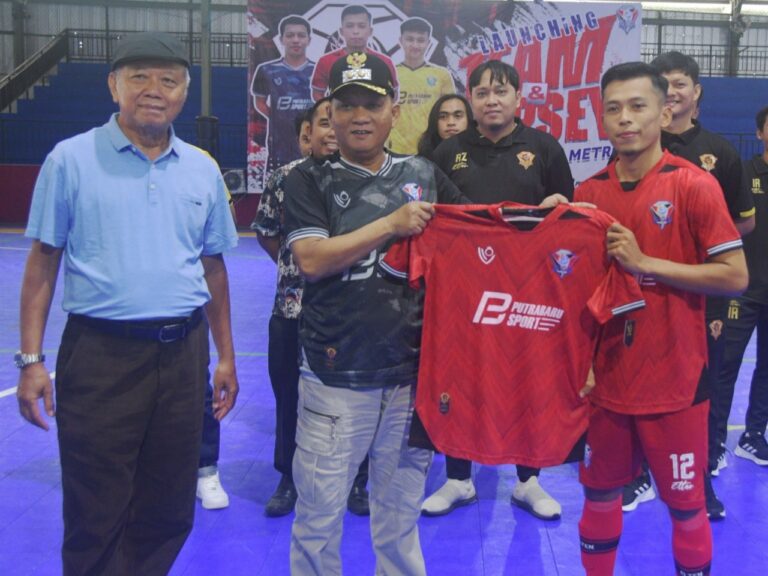 Wakil Walikota Metro Hadiri Launching Tim dan Jersey Giga FC Kompetisi Liga Futsal Profesional 2023