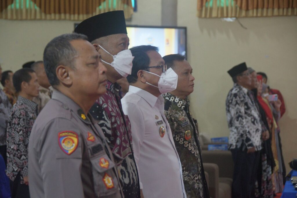 Walikota Metro Wahdi Hadiri  Sidang Senat Terbuka IAIN Metro