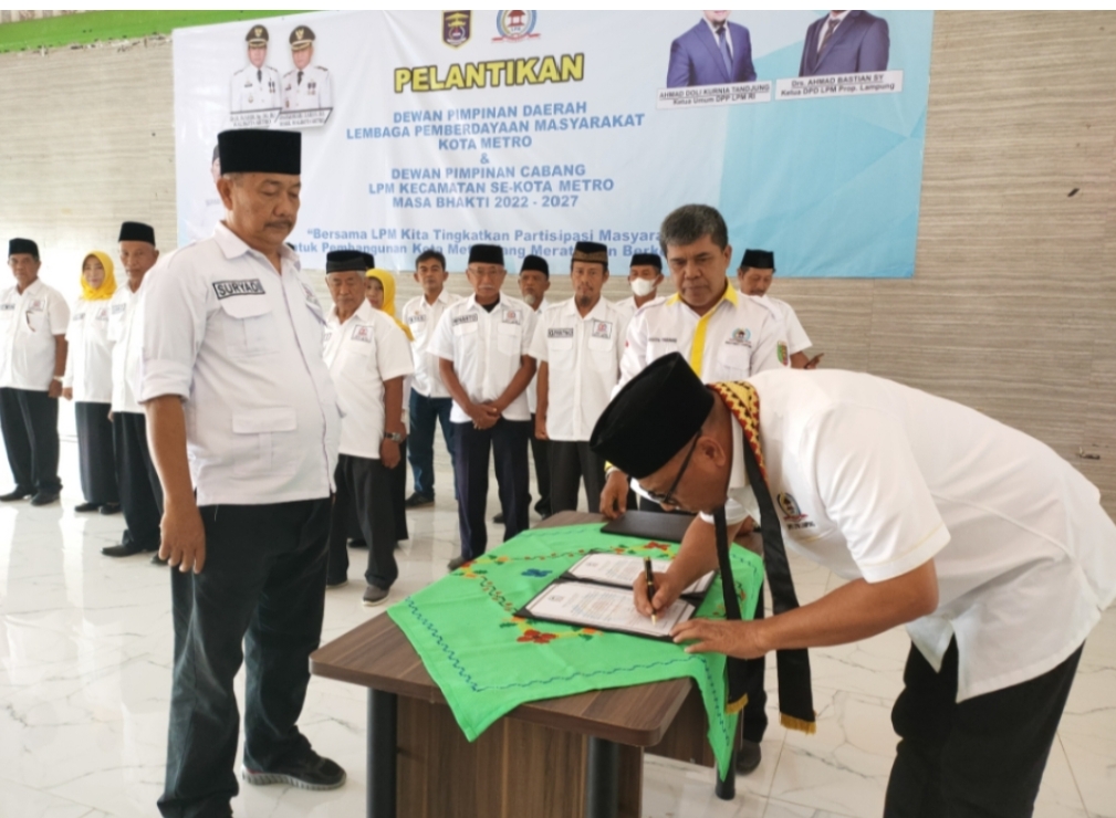 Walikota Metro Hadiri Pelantikan DPD dan DPC LPM Periode 2022 – 2023