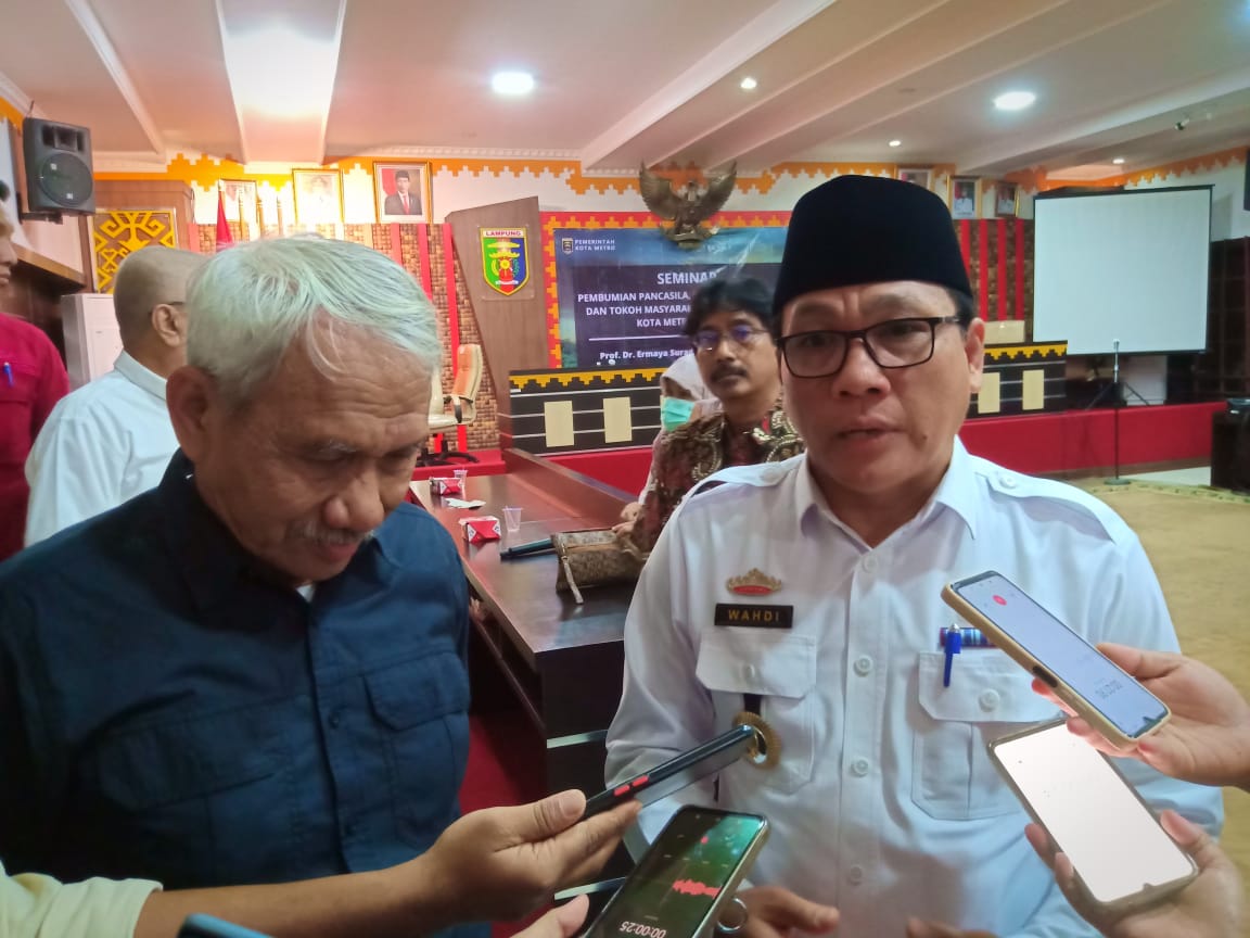 Walikota Metro Harapkan Infrastruktur Jalan Lebih Baik Tahun ini