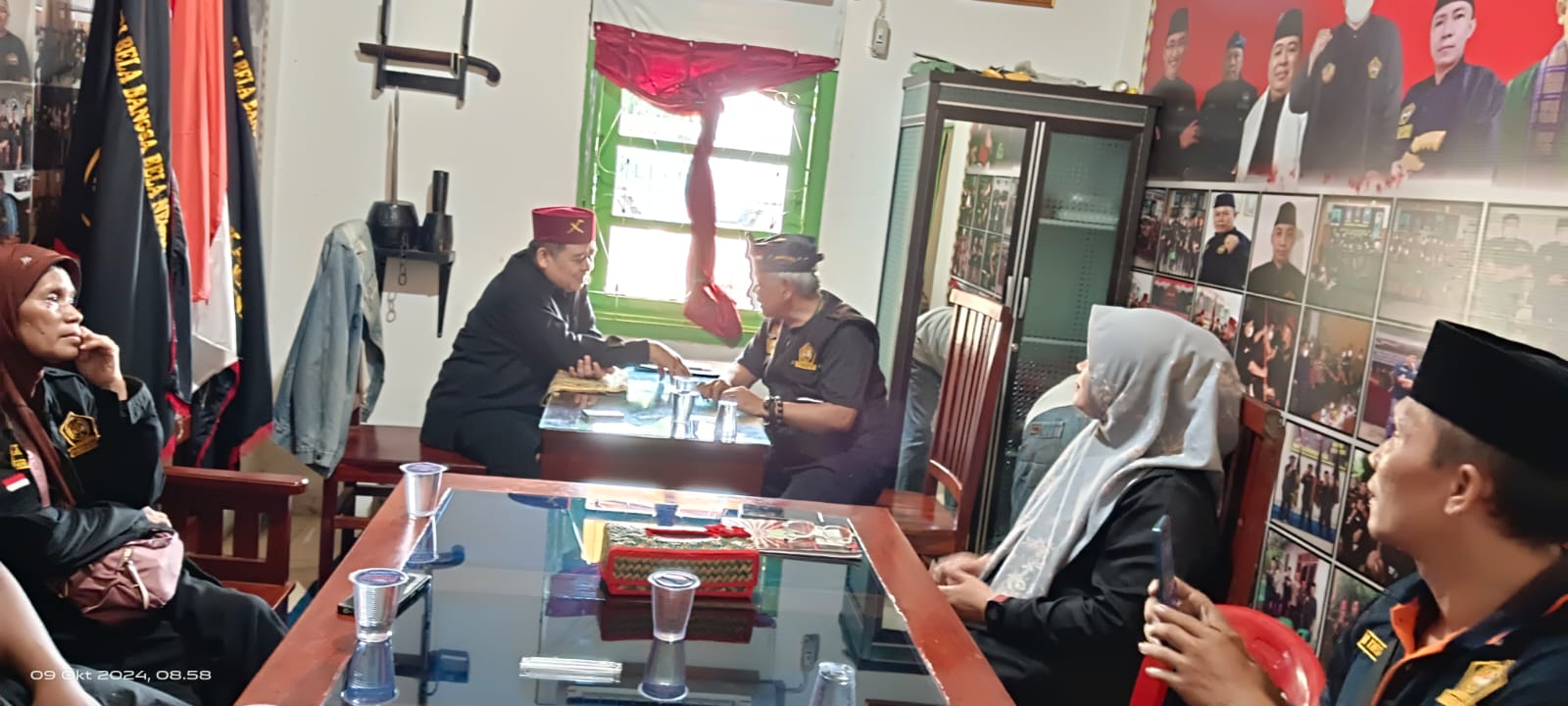 Pendekar Banten Korda II Bekasi Kunjungi Kota Metro