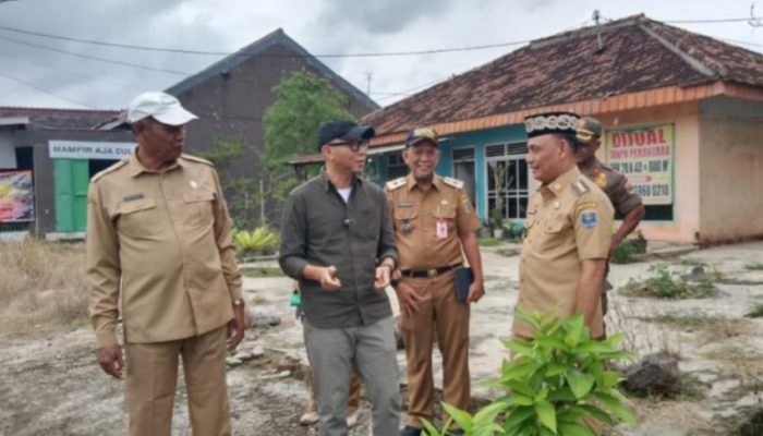 Gubernur Mirza Tinjau Langsung Kondisi Jalan Pattimura Metro Utara