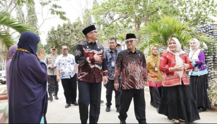 ‎Membangun Karakter Anak dari Meja Makan Sekolah